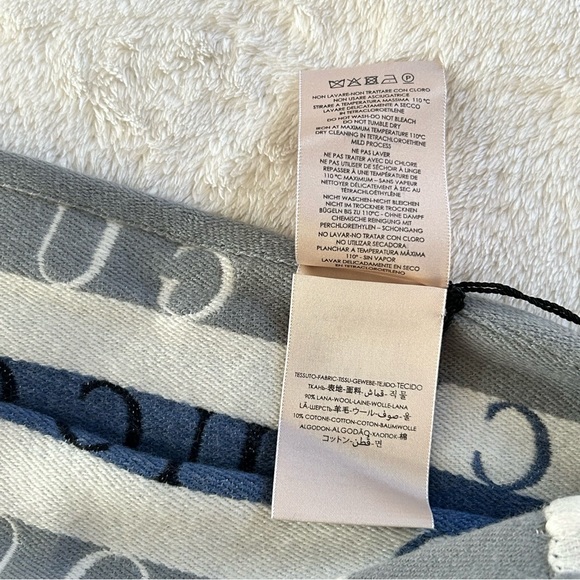 Authentic Gucci Unisex Striped & Signature Wool Scarf Blue Gray White - Picture 8 of 11